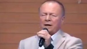 Великолепное исполнение артистом Борисом Галкиным замечательной песни-молитвы ???