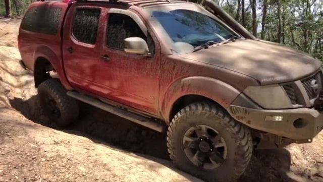 Nissan Navara Frontier ST-X 550 D40 Series 5 4x4 Dual Cab Diesel Outdoor Adventure Australia смотреть онлайн