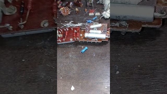 Радиостанция Р-105 м, содержание драгметалов смотреть онлайн