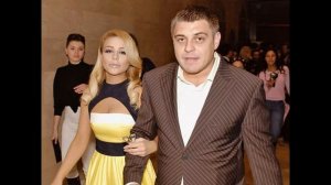 Тина Кароль поделилась видео в годовщину свадьбы с умершим мужем.