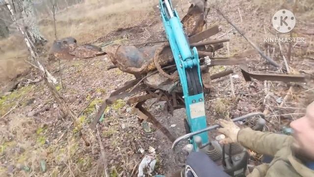 Три в одном . Коп металла экскаватором.