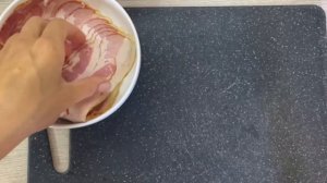 Салат с Беконом,Грушей и Голубым сыром