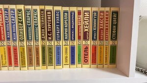 Мои книжные полки ♥️