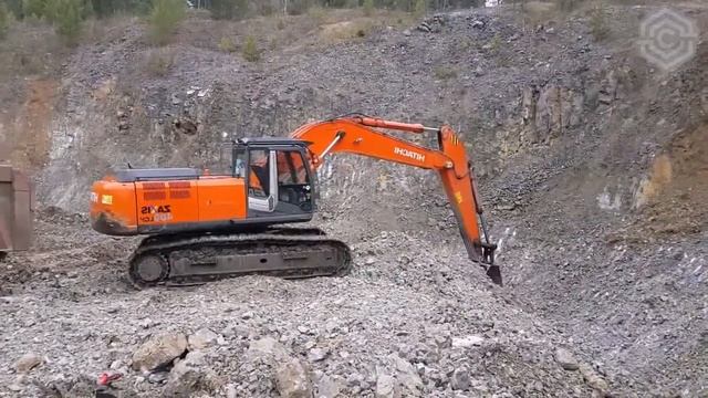 Аренда экскаватора HITACHI ZX400LCH