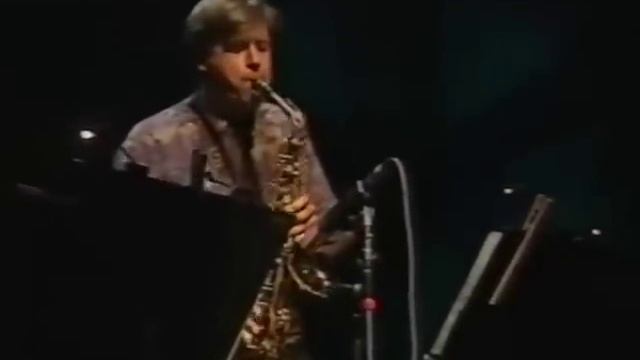 Steely Dan live at Shoreline Amphitheater, Mountain View, CA 1993 480p 30fps H264 128kbit AAC смотреть онлайн