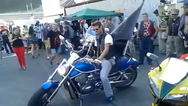 Шоу байкеров смотреть онлайн