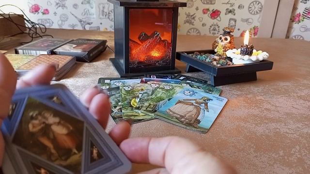 ЕСТЬ ЛИ СОПЕРНИЦА ??