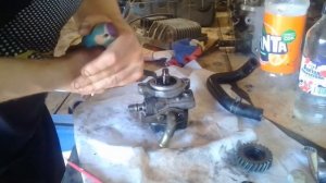 Разбираем гидроусилитель Mitsubishi Delica дв. 4М40(Г.У.Р.) часть1