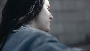 Инна Вальтер - С ним на дно