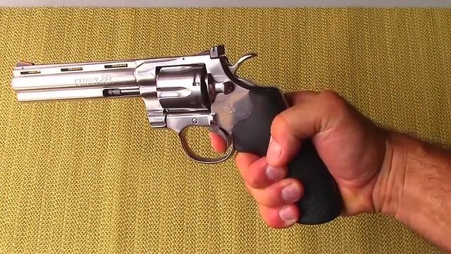 Colt Python .357 Magnum Revolver - TheFireArmGuy смотреть онлайн
