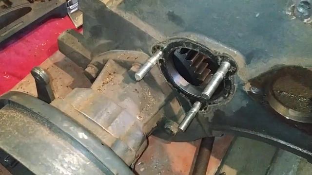 СКАУТ Т-18, ремонт КПП, дифференциал. Часть 1.