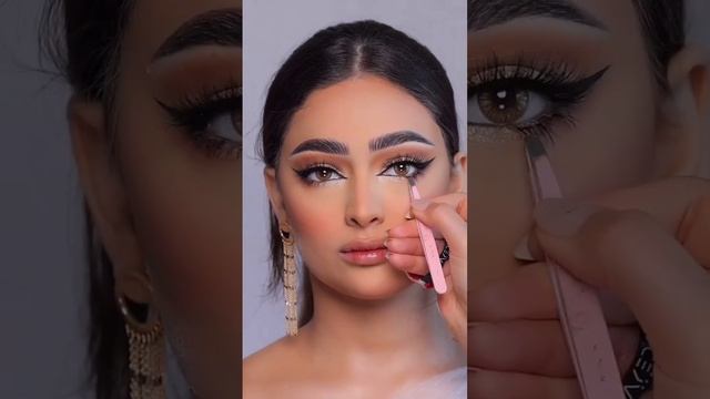 Makeup Tutorial ? #makeup #explore #beauty #shorts #fyp #viral #glowup #wedding #inspiration #love