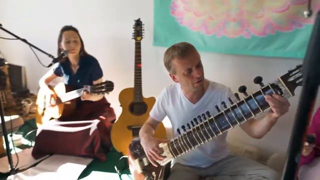 SatSound - Гаятри мантра смотреть онлайн