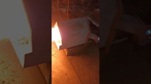 Пылеугольная факельная горелка.