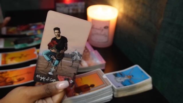 GEMINI♊THEYRE ANGRY AND JEALOUS, CHIIILE😡😒 Tarot LOVE READING смотреть онлайн