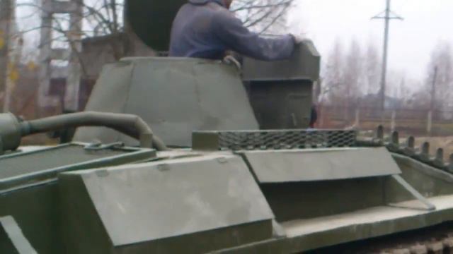 На советском танке т-60 по промзоне. смотреть онлайн