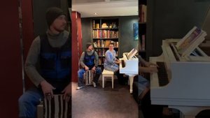 Елена Ваенга с Мужем Поют - Я живу в городе на Неве (Север)