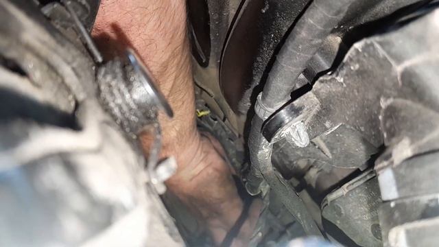 Ремонт Hyundai Solaris-датчик коленвала. смотреть онлайн