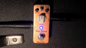 Mooer Soul Shiver Micro Pedal Demo - Chorus, Vibrato and Rotary