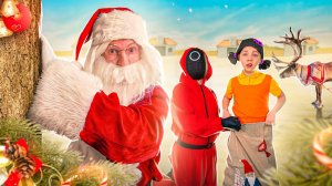 ИГРА в КАЛЬМАРА ОТОБРАЛО РАБОТУ САНТА КЛАУСА! Игра в кальмара в реальной жизни!