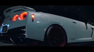 Сумасшедшая езда на GTR под музыку
