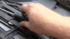 Hyundai Solaris. Полный разбор переднего бампера.