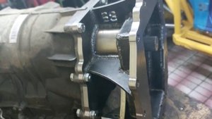 BMW 6hp26 adapter to Nissan Patrol Y61 transfercase