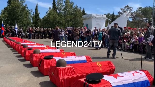 В Севастополе идёт перезахоронение найденных поисковиками останков защитников города