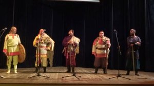 18 11 17 Концерт ,,Сураварга, Старый варяг