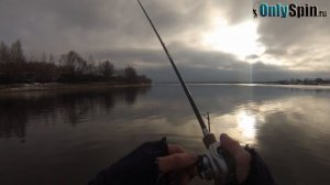 Техника ловли на воблеры  Твичинг в холодной воде  #OnlySpin