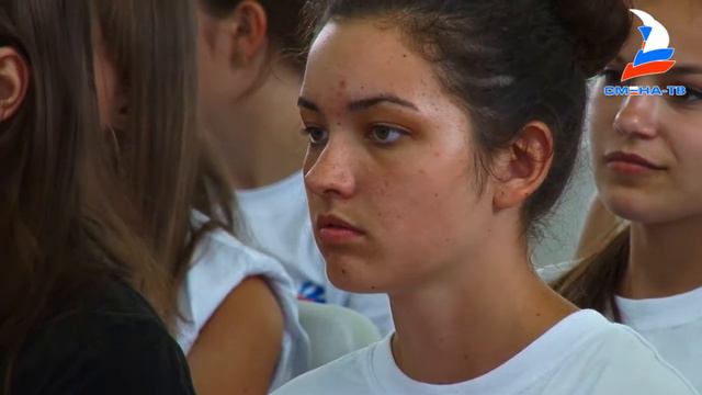 Рабочий визит заместителя директора Департамента Министерства образования и науки РФ Дениса Грибова смотреть онлайн