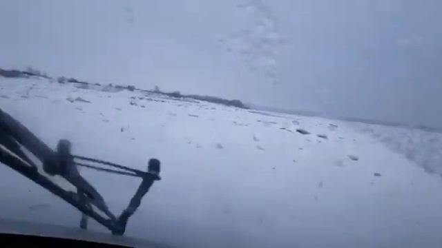 Катер на воздушной подушке Марс-10 по жутким торосам смотреть онлайн