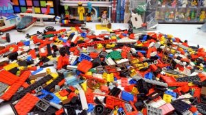 НАШЕЛ НА АВИТО ЦЕЛУЮ КОРОБКУ LEGO ИЗ 90х !!!