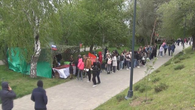 Песня Сергея Ларина «Живите долго»