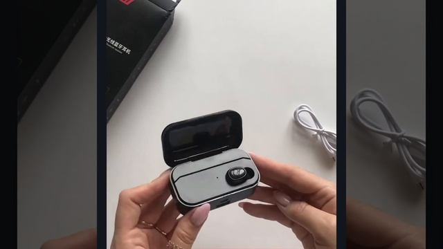 Беспроводные наушники блютуз / Bluetooth / стерео звук смотреть онлайн
