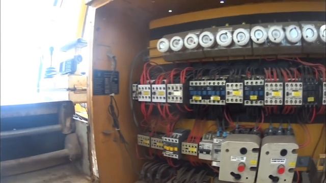 кранозавр LIEBHERR 63HC , и автокран GROVE 130 тонник ! каждый интересен по своему ! смотреть онлайн