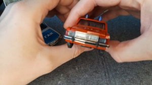 Милицейская"Волга" из 90-х на фоне своих "сверстников"/ГАЗ-3102/Масштабные модели 1:43/Агат