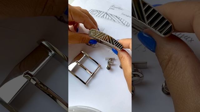 Серебряная пряжка для ремня
