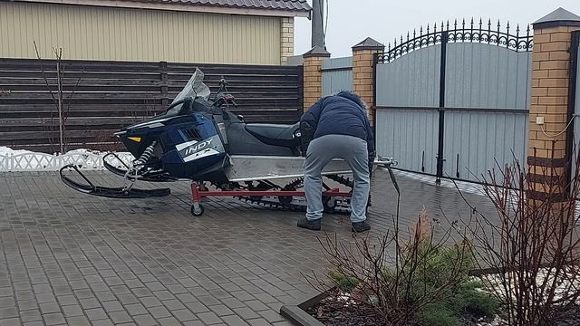 Кантователь (подкат) для снегохода смотреть онлайн