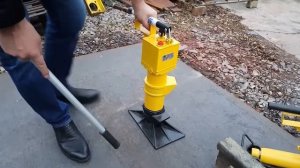 Домкрат железнодорожный