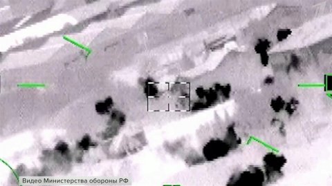 За ночь российская авиация поразила более 90 районов скопления военной техники ВСУ