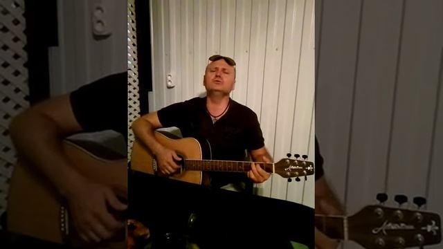 Песню автора Дато Ахметели: Наколка", исполняет Виталий Данилов смотреть онлайн