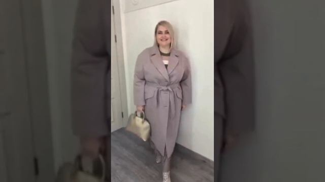 СТИЛЬНАЯ И МОДНАЯ ПЫШНАЯ КРАСАВИЦА💕ЧУДЕСНЫЕ ОБРАЗЫ ДЛЯ ПОЛНЫХ ДЕВУШЕК