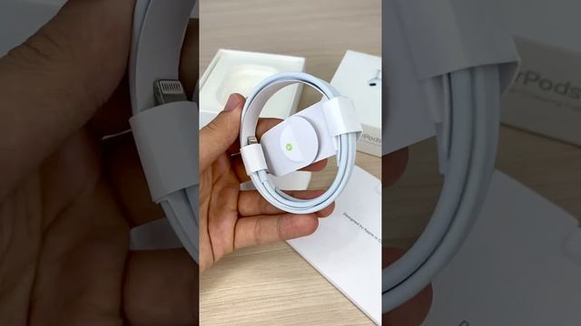 Airpods 3. Прекрасные наушники от Apple.