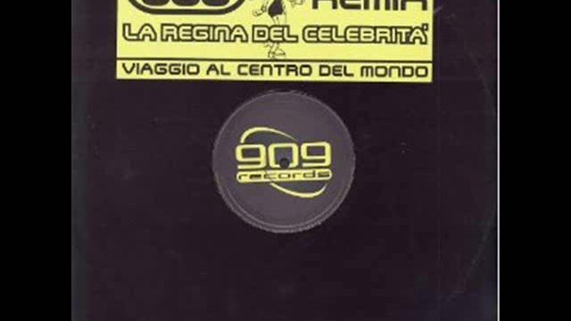 Eiffel 65 vs 883 - La Regina del Celebrità [Remix] смотреть онлайн