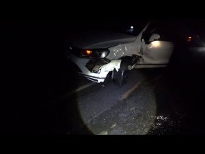 Возвращались с рыбалки напарник попал в пьяное ДТП. Трасса Братск Усть Илимск. Эвакуация лодки.