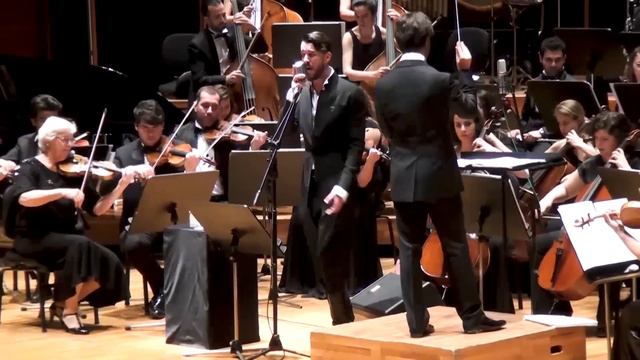 Sari Gelin - Olten Filarmoni Orkestrası & Cem Adrian (22.05.2019) смотреть онлайн