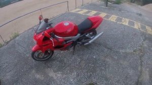 Honda VTR1000F Firestorm/Superhawk RAW Start-up - Stock Exhaust
