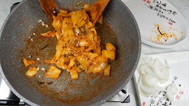 Корейское Жареное Кимчи Рецепт Korean Stir-fried Kimchi Recipe 볶음김치 만들기
