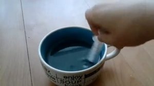 Мини водяной пистолет из шприца